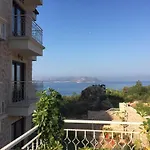 Derya * Kaş