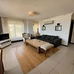 Derya Apartment